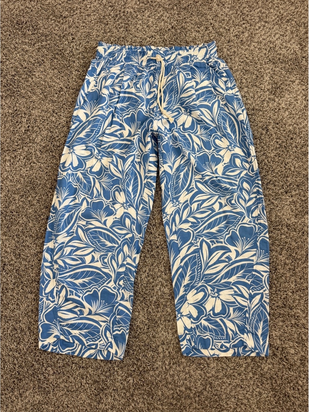 Old Navy Cotton Blue/White Floral Pull On Drawstring Barrel Leg Pants Size L